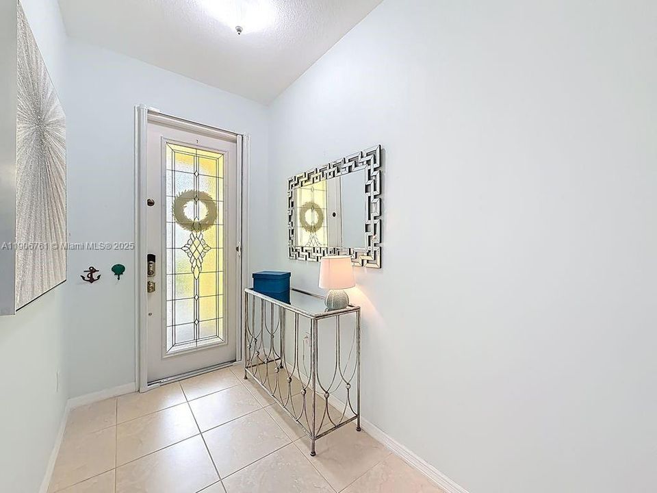 For Sale: $529,000 (3 beds, 2 baths, 1840 Square Feet)