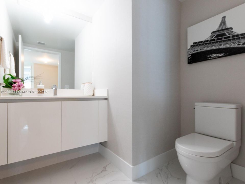 For Rent: $8,500 (3 beds, 3 baths, 1892 Square Feet)