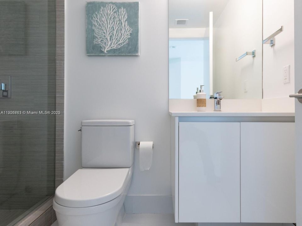 For Rent: $8,500 (3 beds, 3 baths, 1892 Square Feet)