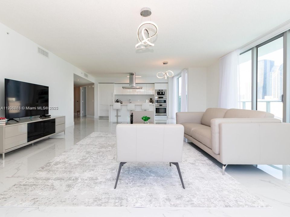 For Rent: $8,500 (3 beds, 3 baths, 1892 Square Feet)