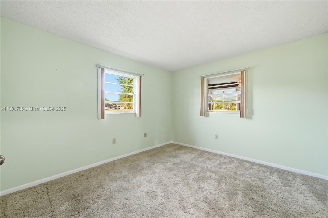 待售: $159,000 (2 贝兹, 1 浴室, 0 平方英尺)