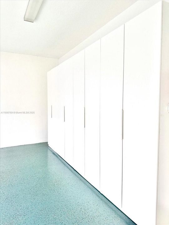 На продажу: $1,239,000 (5 спален, 4 ванн, 2702 Квадратных фут)