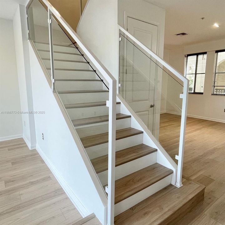 For Sale: $595,000 (3 beds, 2 baths, 1865 Square Feet)