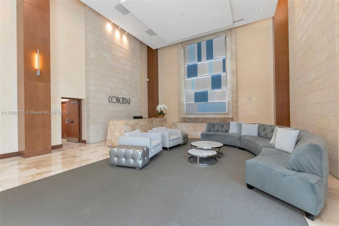 Active With Contract: $549,000 (2 beds, 2 baths, 1117 Square Feet)