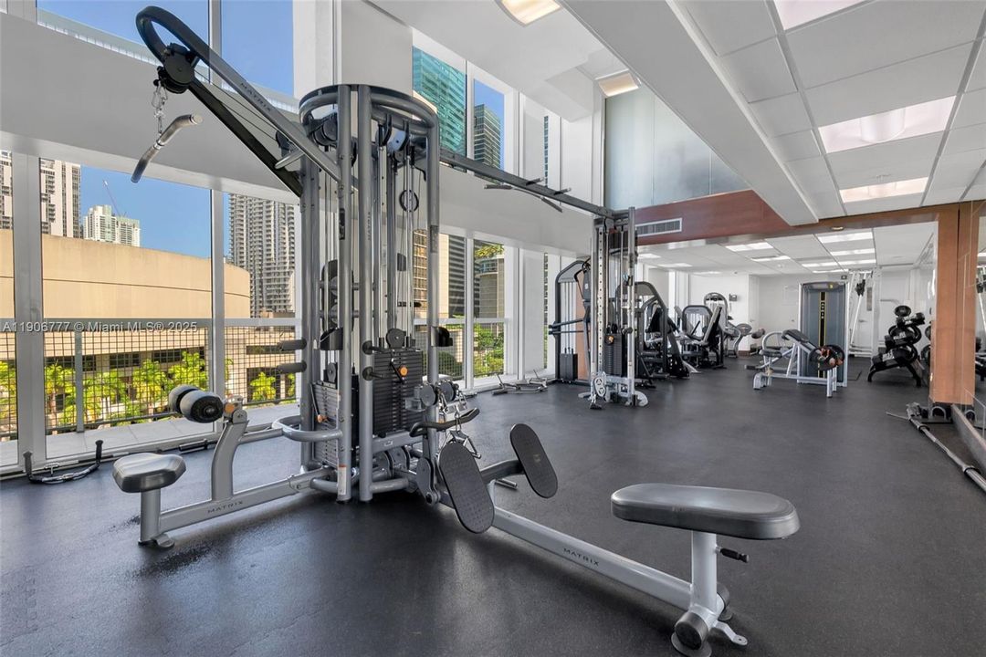 Active With Contract: $549,000 (2 beds, 2 baths, 1117 Square Feet)