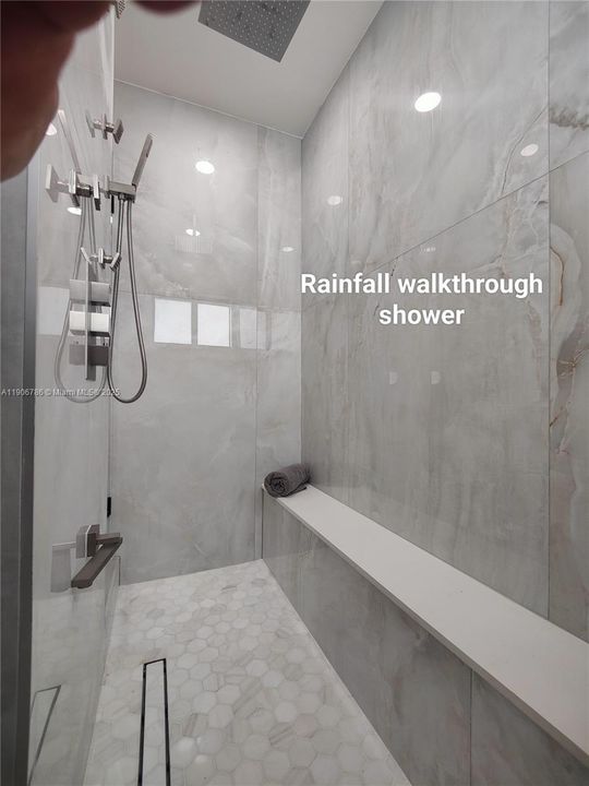 For Rent: $4,600 (3 beds, 3 baths, 2787 Square Feet)