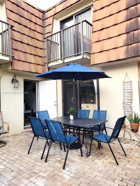 На продажу: $435,000 (3 спален, 2 ванн, 1654 Квадратных фут)