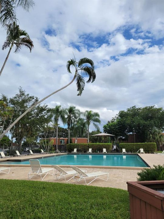 На продажу: $435,000 (3 спален, 2 ванн, 1654 Квадратных фут)