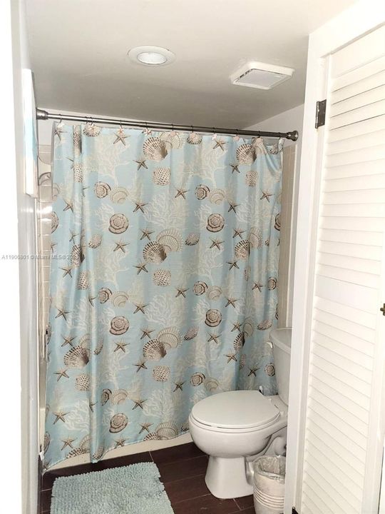 На продажу: $435,000 (3 спален, 2 ванн, 1654 Квадратных фут)