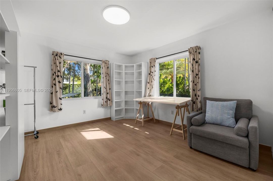 En Venta: $1,975,000 (3 camas, 3 baños, 2288 Pies cuadrados)