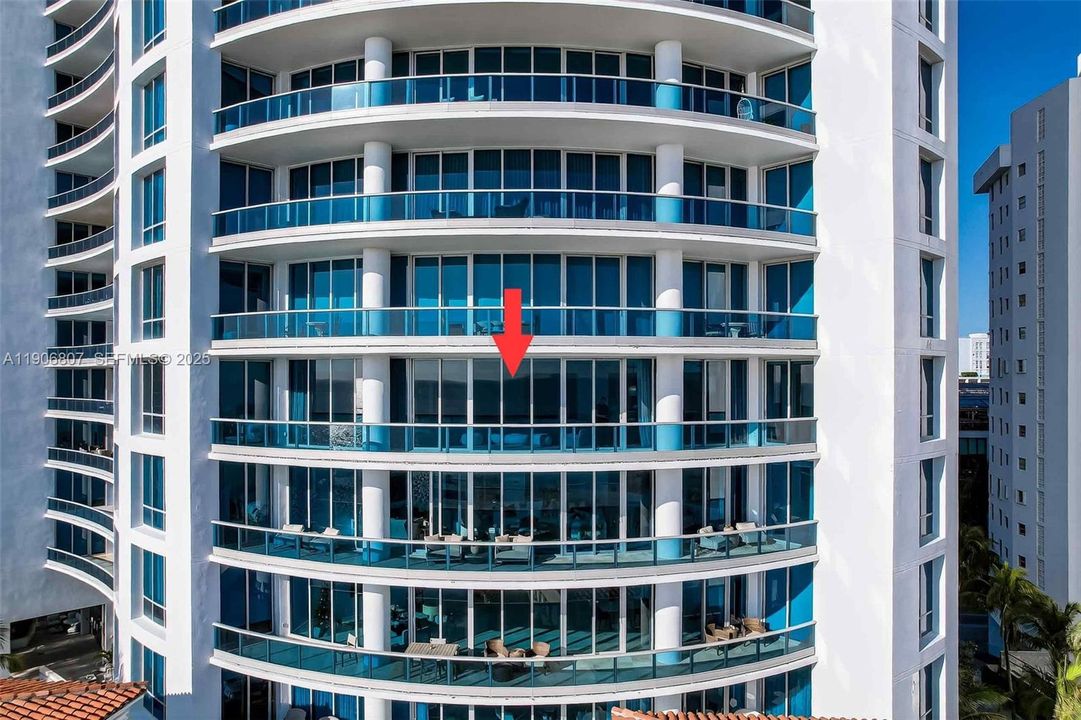 En Venta: $6,999,999 (3 camas, 3 baños, 2959 Pies cuadrados)