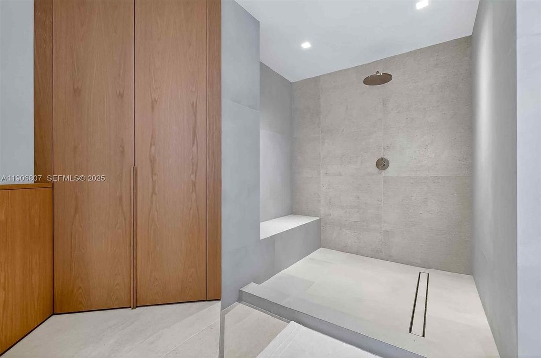 En Venta: $6,999,999 (3 camas, 3 baños, 2959 Pies cuadrados)