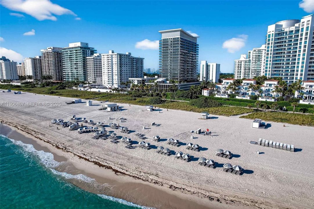 En Venta: $6,999,999 (3 camas, 3 baños, 2959 Pies cuadrados)