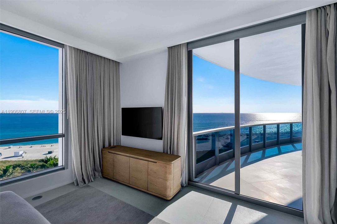 En Venta: $6,999,999 (3 camas, 3 baños, 2959 Pies cuadrados)