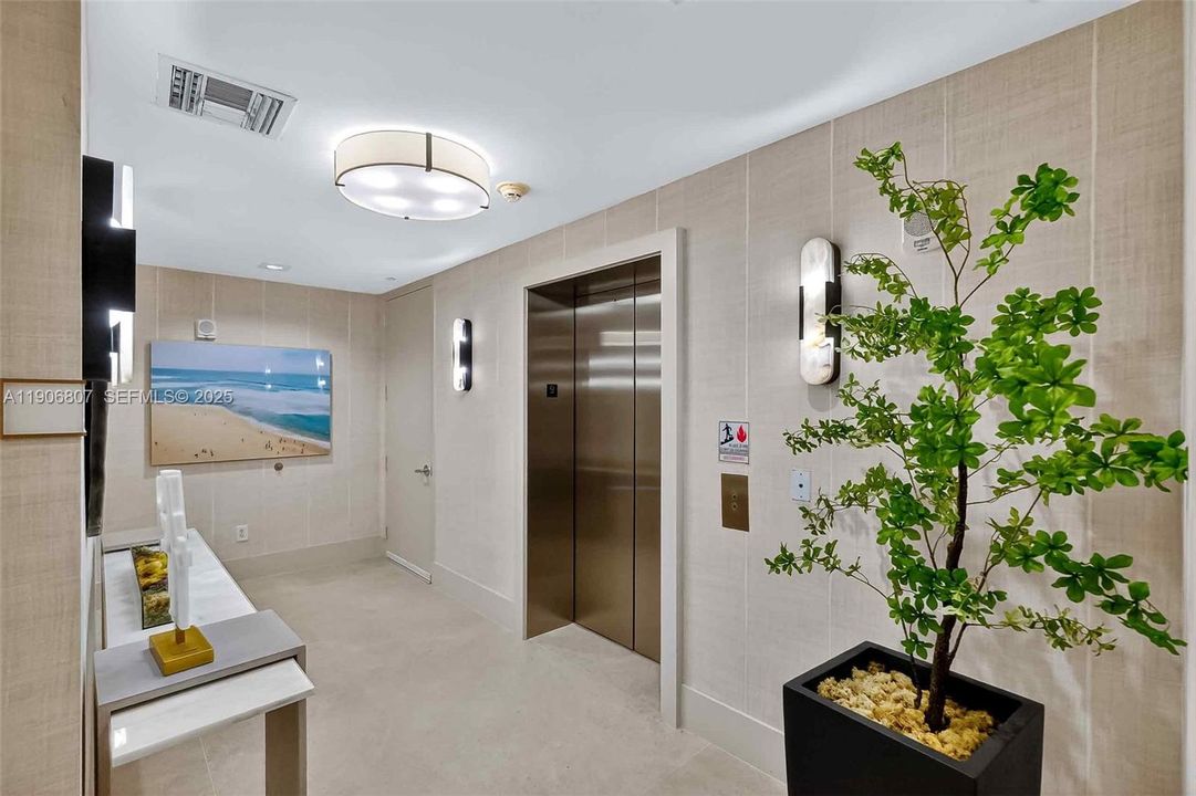 En Venta: $6,999,999 (3 camas, 3 baños, 2959 Pies cuadrados)