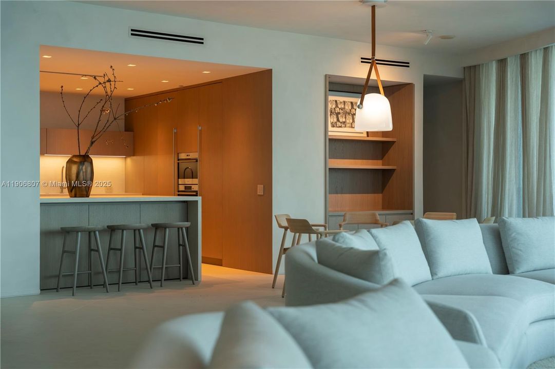 En Venta: $6,999,999 (3 camas, 3 baños, 2959 Pies cuadrados)