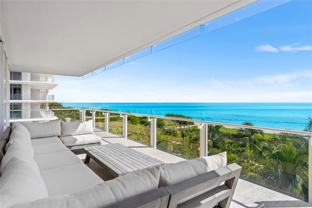 For Sale: $24,995,000 (4 beds, 5 baths, 4305 Square Feet)