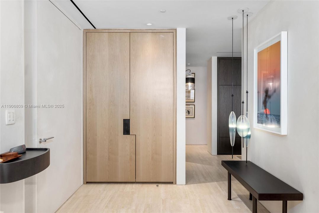 For Sale: $24,995,000 (4 beds, 5 baths, 4305 Square Feet)