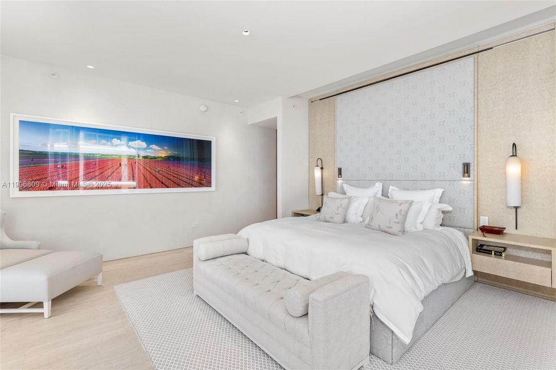 For Sale: $24,995,000 (4 beds, 5 baths, 4305 Square Feet)