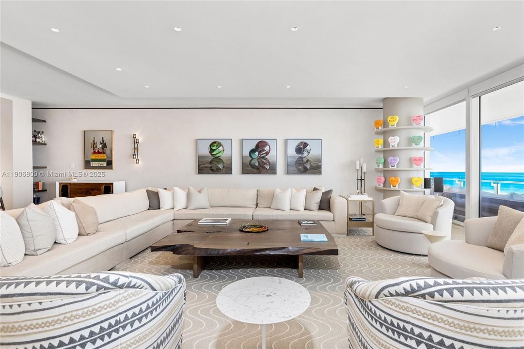 For Sale: $24,995,000 (4 beds, 5 baths, 4305 Square Feet)