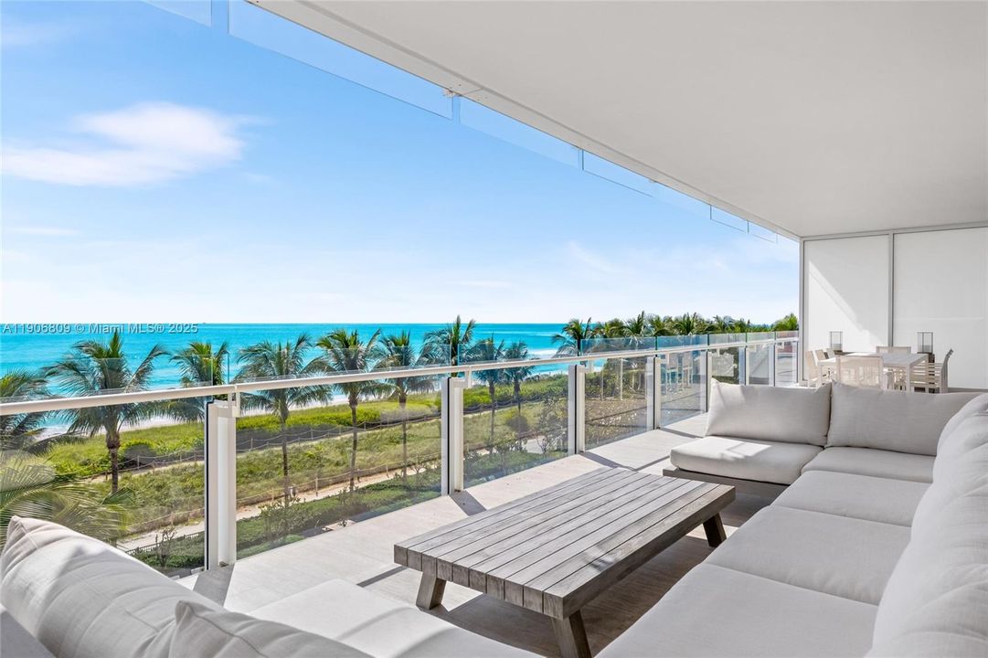 For Sale: $24,995,000 (4 beds, 5 baths, 4305 Square Feet)