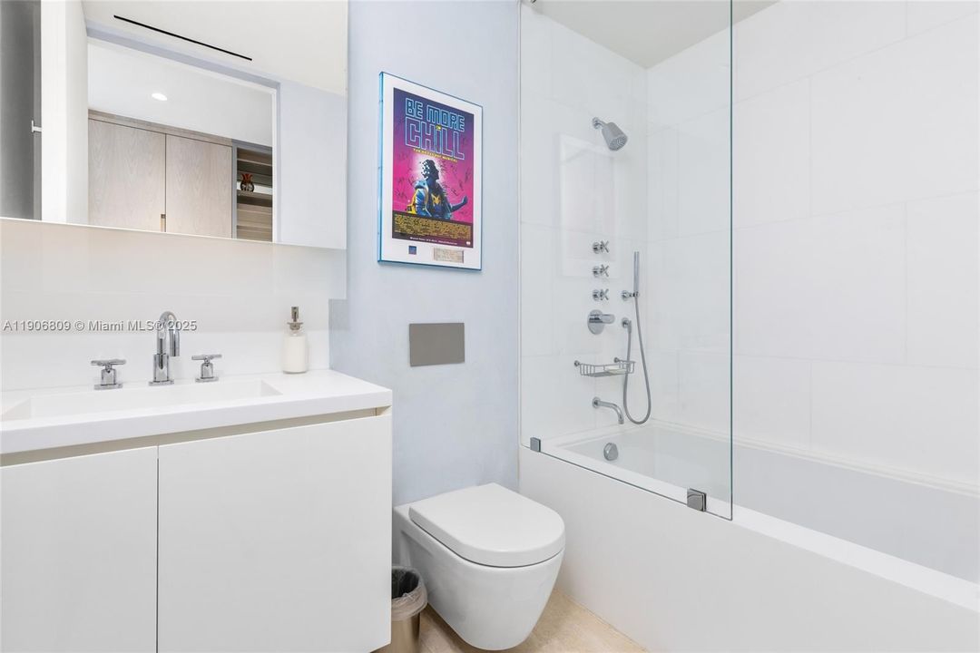 For Sale: $24,995,000 (4 beds, 5 baths, 4305 Square Feet)