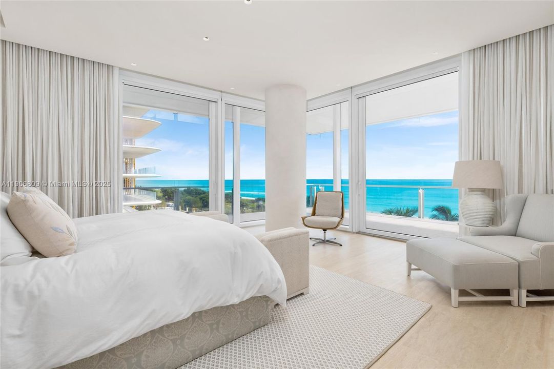 For Sale: $24,995,000 (4 beds, 5 baths, 4305 Square Feet)