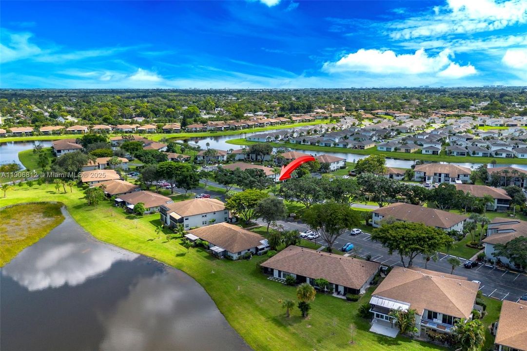 For Sale: $120,000 (2 beds, 2 baths, 1198 Square Feet)