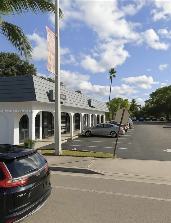 For Rent: $2,100 (0 beds, 0 baths, 0 Square Feet)