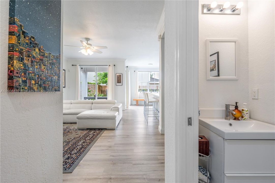 For Sale: $1,199,000 (4 beds, 3 baths, 3043 Square Feet)