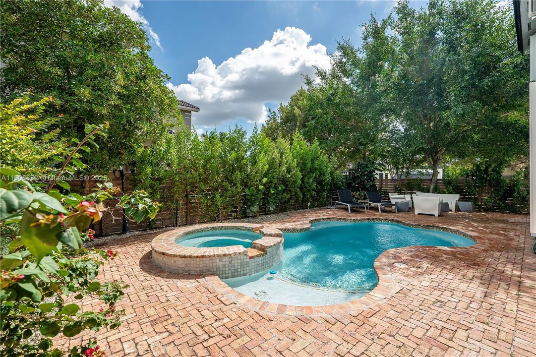 For Sale: $1,199,000 (4 beds, 3 baths, 3043 Square Feet)