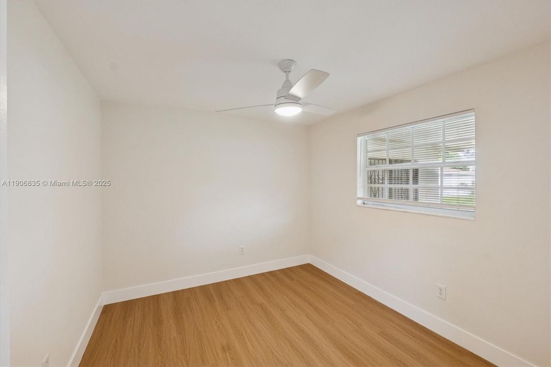 Active With Contract: $499,400 (3 beds, 2 baths, 1495 Square Feet)