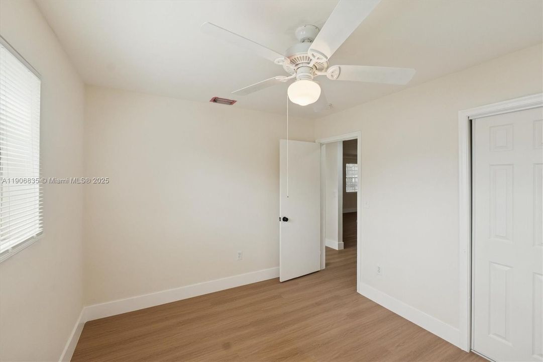 Active With Contract: $499,400 (3 beds, 2 baths, 1495 Square Feet)