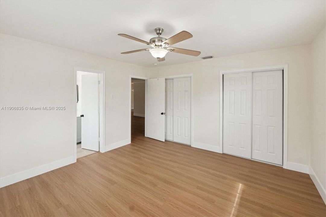 Active With Contract: $499,400 (3 beds, 2 baths, 1495 Square Feet)