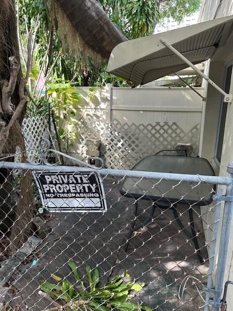 最近租的: $1,500 (1 贝兹, 1 浴室, 0 平方英尺)