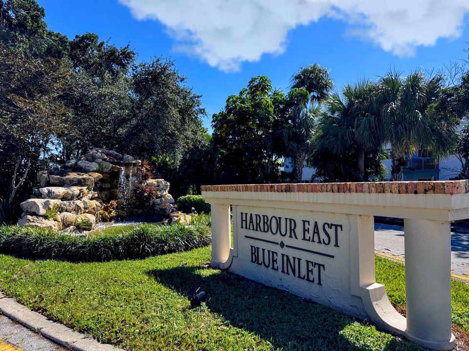 Subdivision Entrance