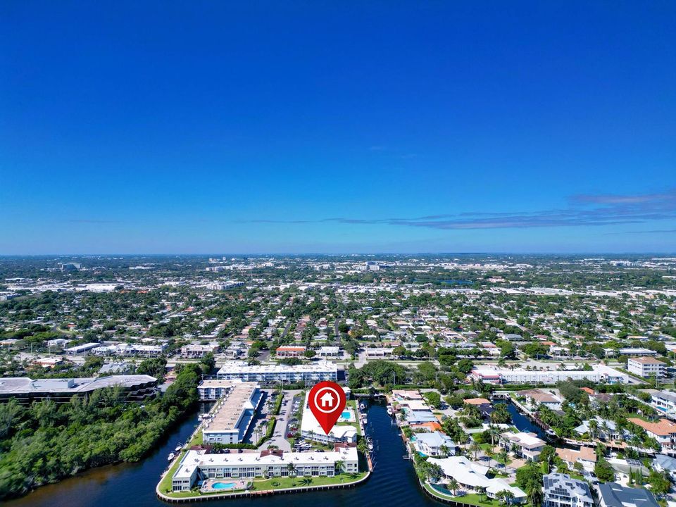 Panoramic to West