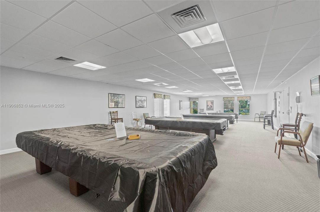 На продажу: $127,000 (1 спален, 1 ванн, 754 Квадратных фут)