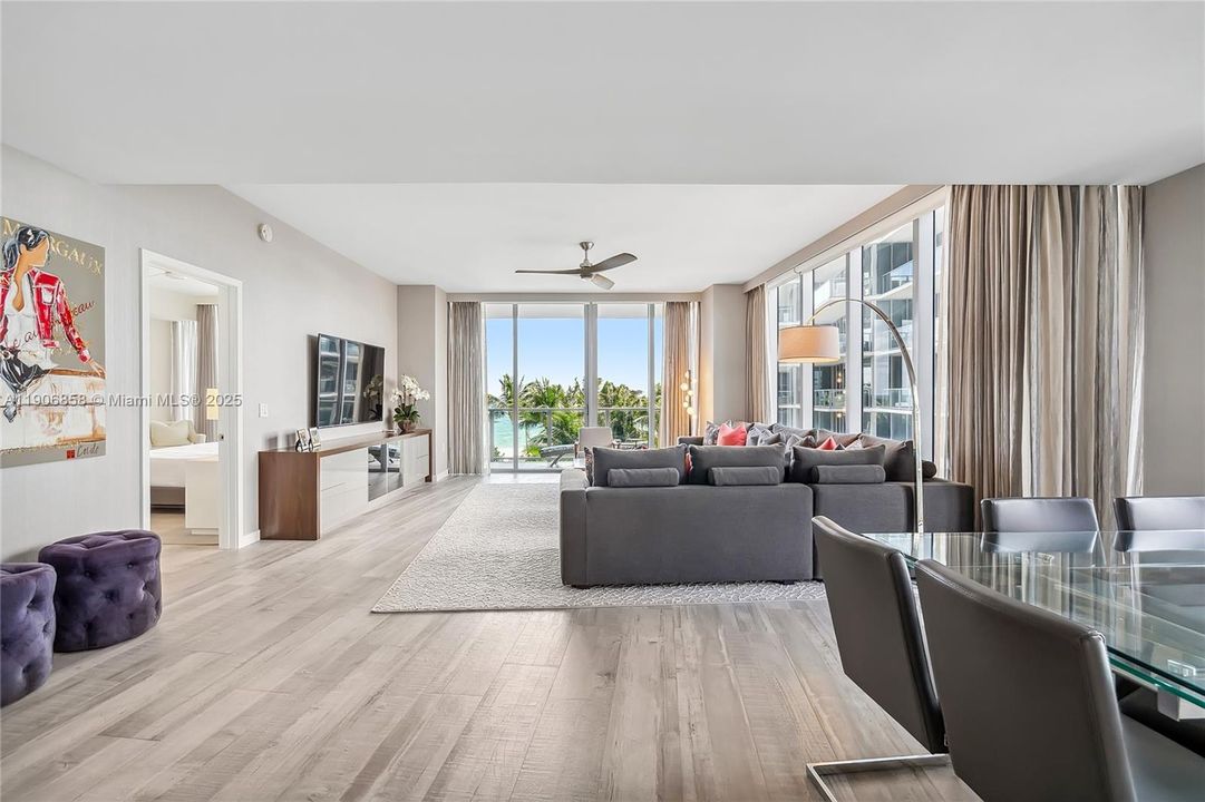 На продажу: $5,900,000 (4 спален, 6 ванн, 3422 Квадратных фут)