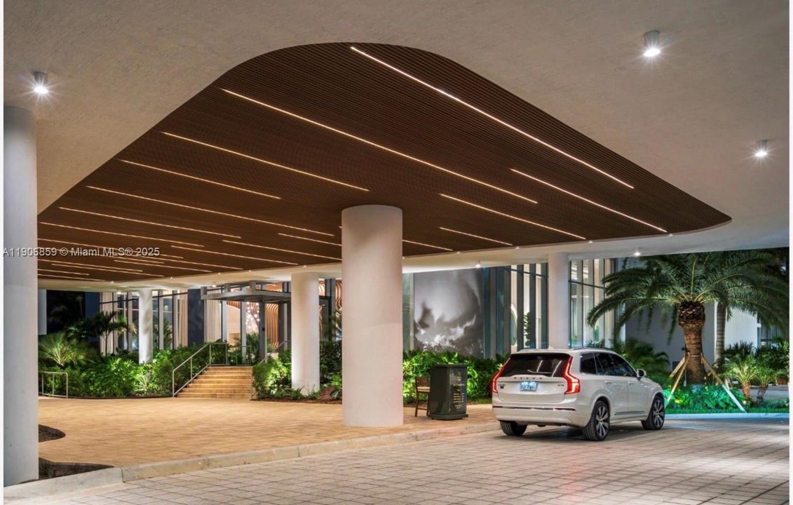 For Rent: $9,000 (3 beds, 3 baths, 0 Square Feet)