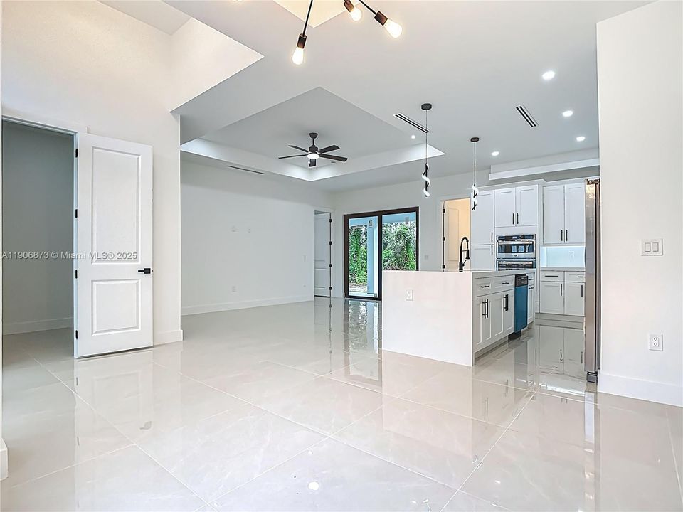 For Sale: $395,000 (4 beds, 2 baths, 2150 Square Feet)