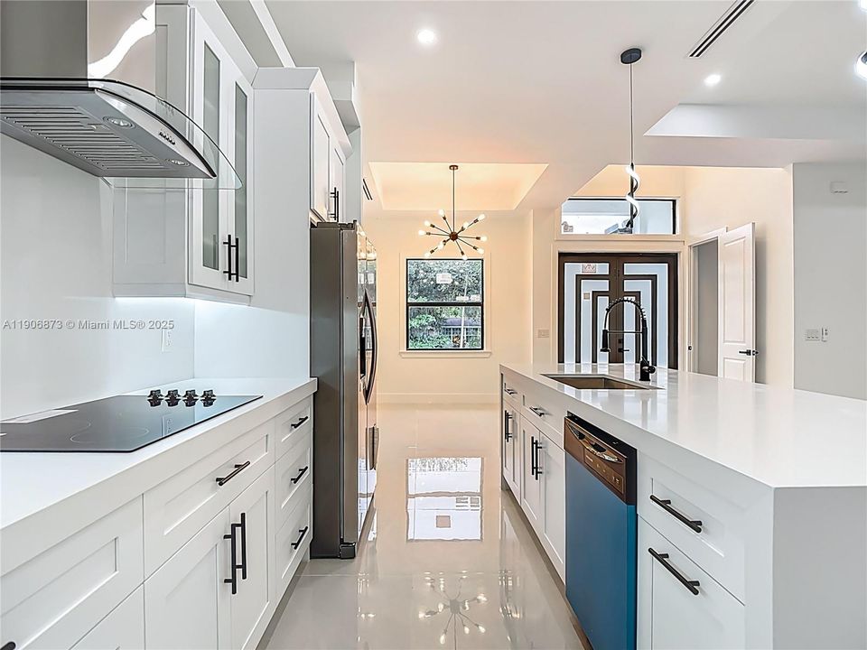 For Sale: $395,000 (4 beds, 2 baths, 2150 Square Feet)