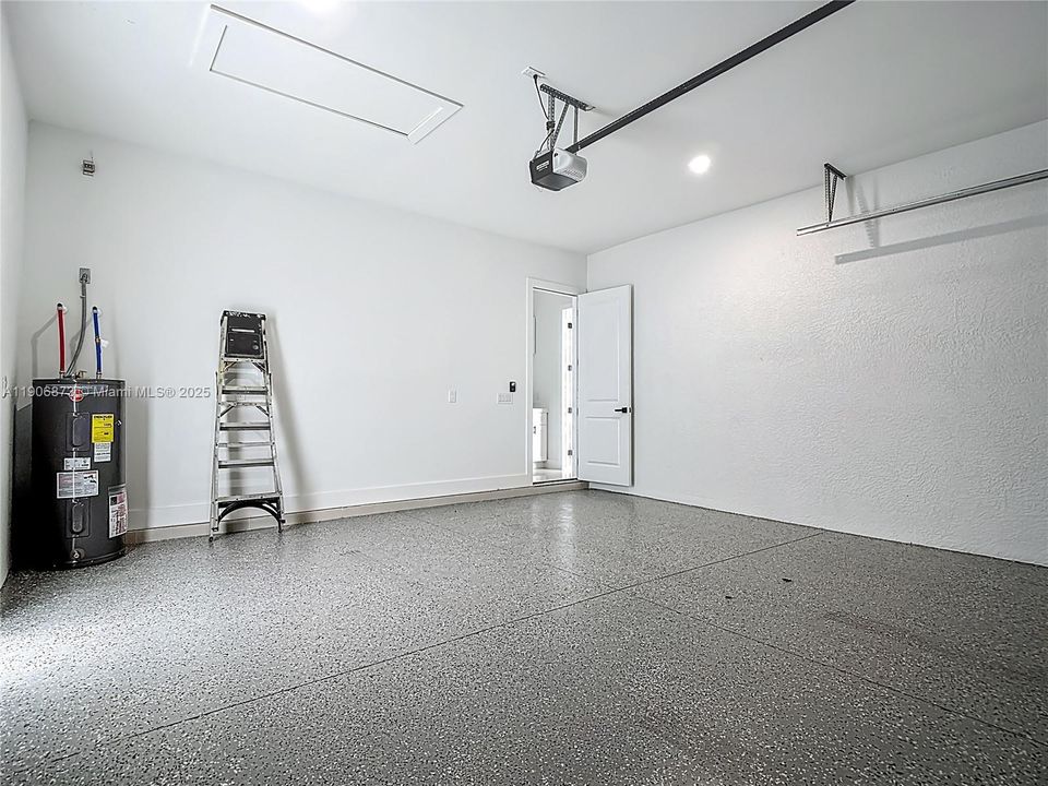 For Sale: $395,000 (4 beds, 2 baths, 2150 Square Feet)