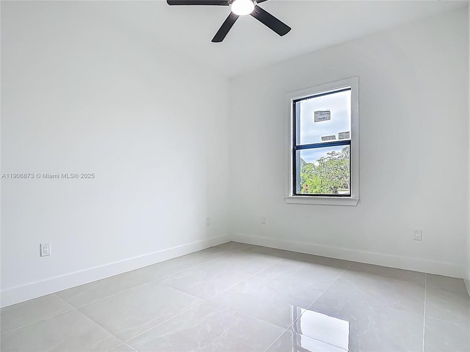 For Sale: $395,000 (4 beds, 2 baths, 2150 Square Feet)