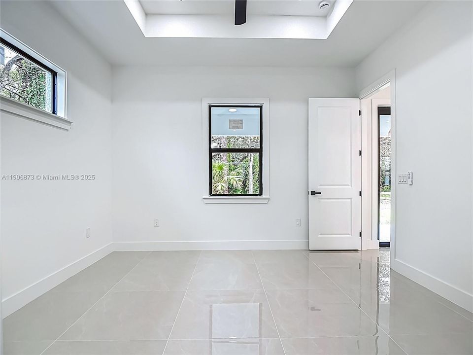 For Sale: $395,000 (4 beds, 2 baths, 2150 Square Feet)