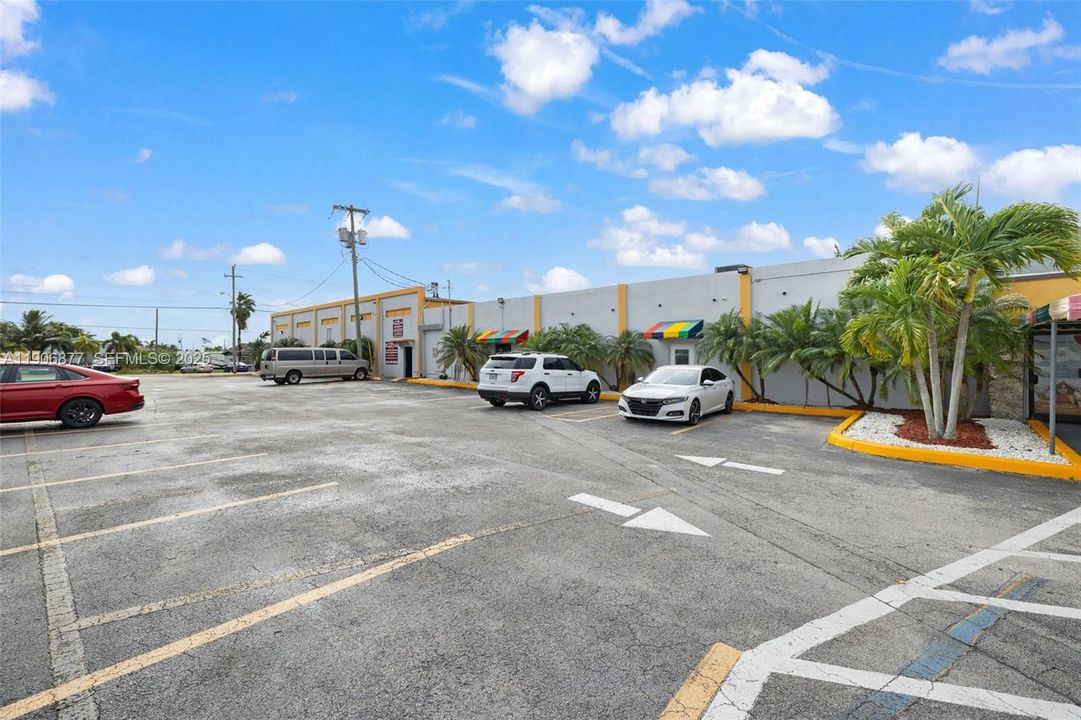 For Sale: $899,000 (0 beds, 0 baths, 0 Square Feet)