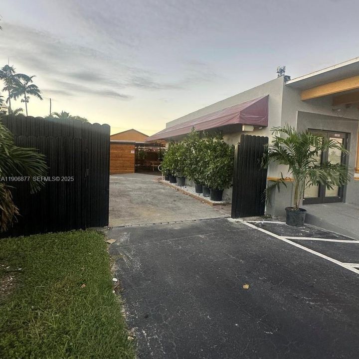 For Sale: $899,000 (0 beds, 0 baths, 0 Square Feet)