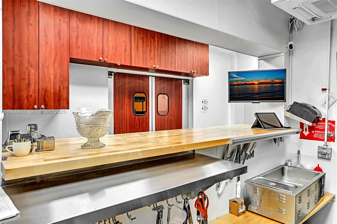 For Sale: $899,000 (0 beds, 0 baths, 0 Square Feet)