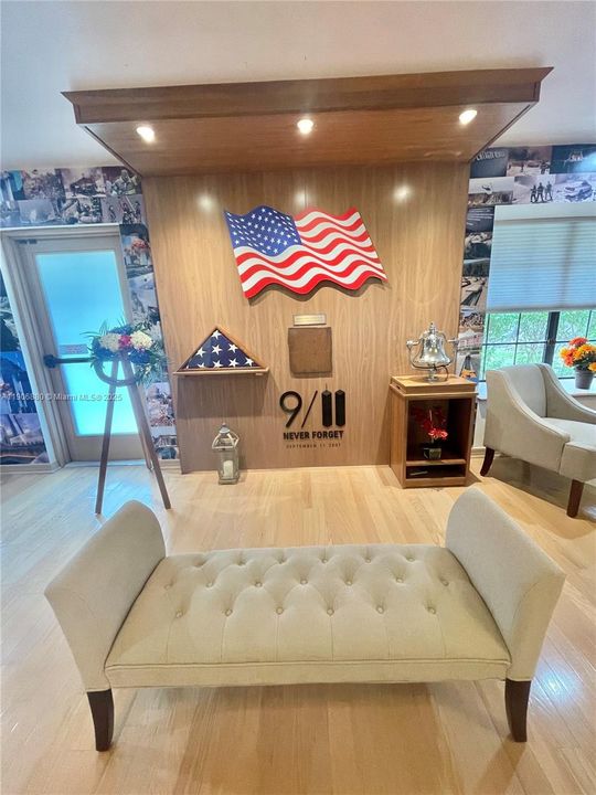 На продажу: $242,000 (2 спален, 2 ванн, 1010 Квадратных фут)