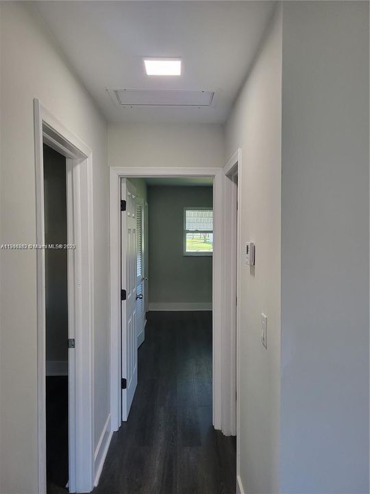 For Rent: $2,000 (2 beds, 2 baths, 912 Square Feet)